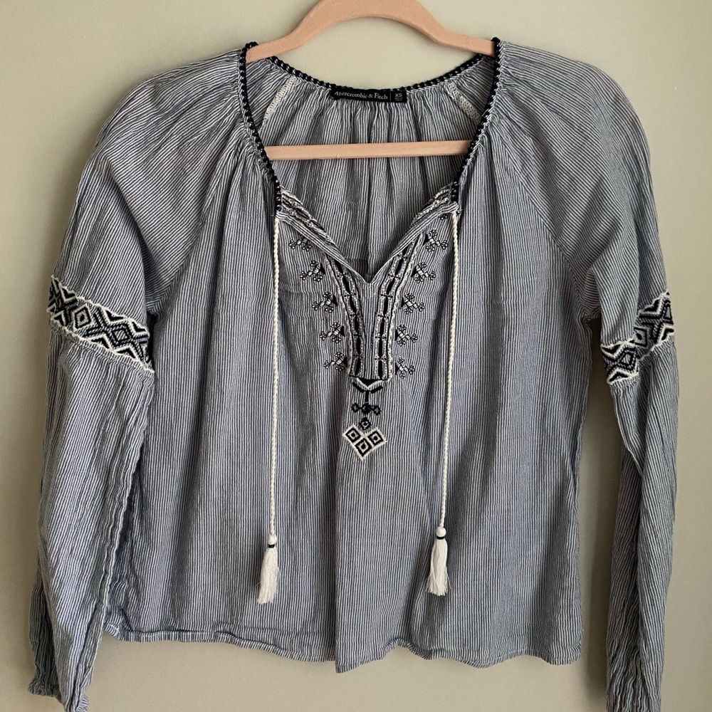 Abercrombie and Fitch Top